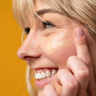 Manuka Honey + Collagen + Probiotics Day Cream