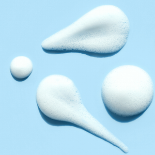 Hyaluronic Acid + Niacinamide Foam Mousse Cleanser