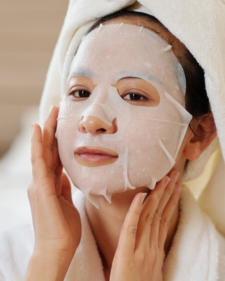 Retinol + Collagen Instant Lifting Mask